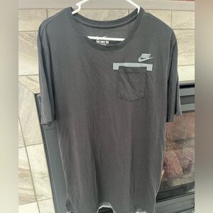 Nike Men's Charcoal Pocket Tee